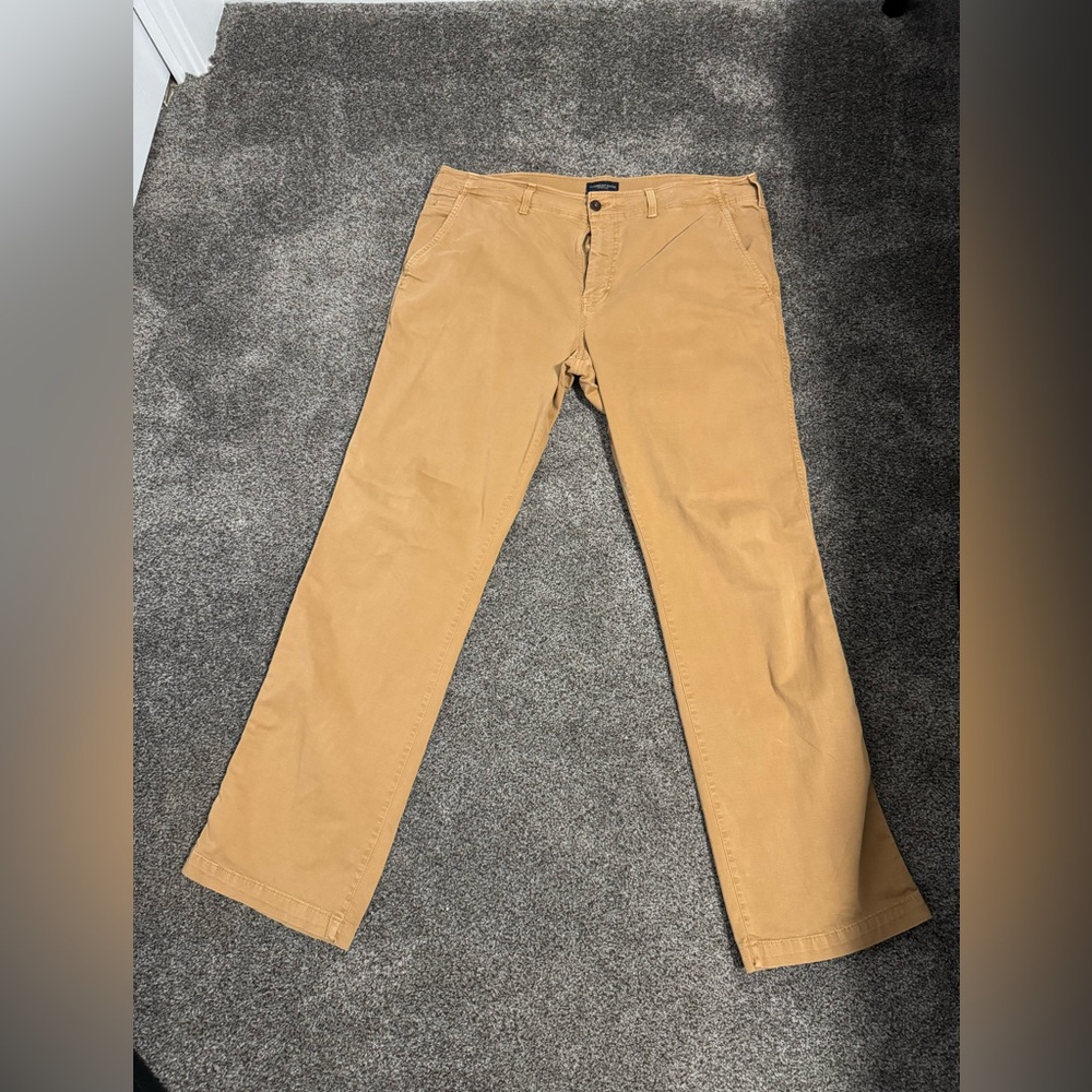 Men’s American Eagle Khaki Pant 38 x 36
